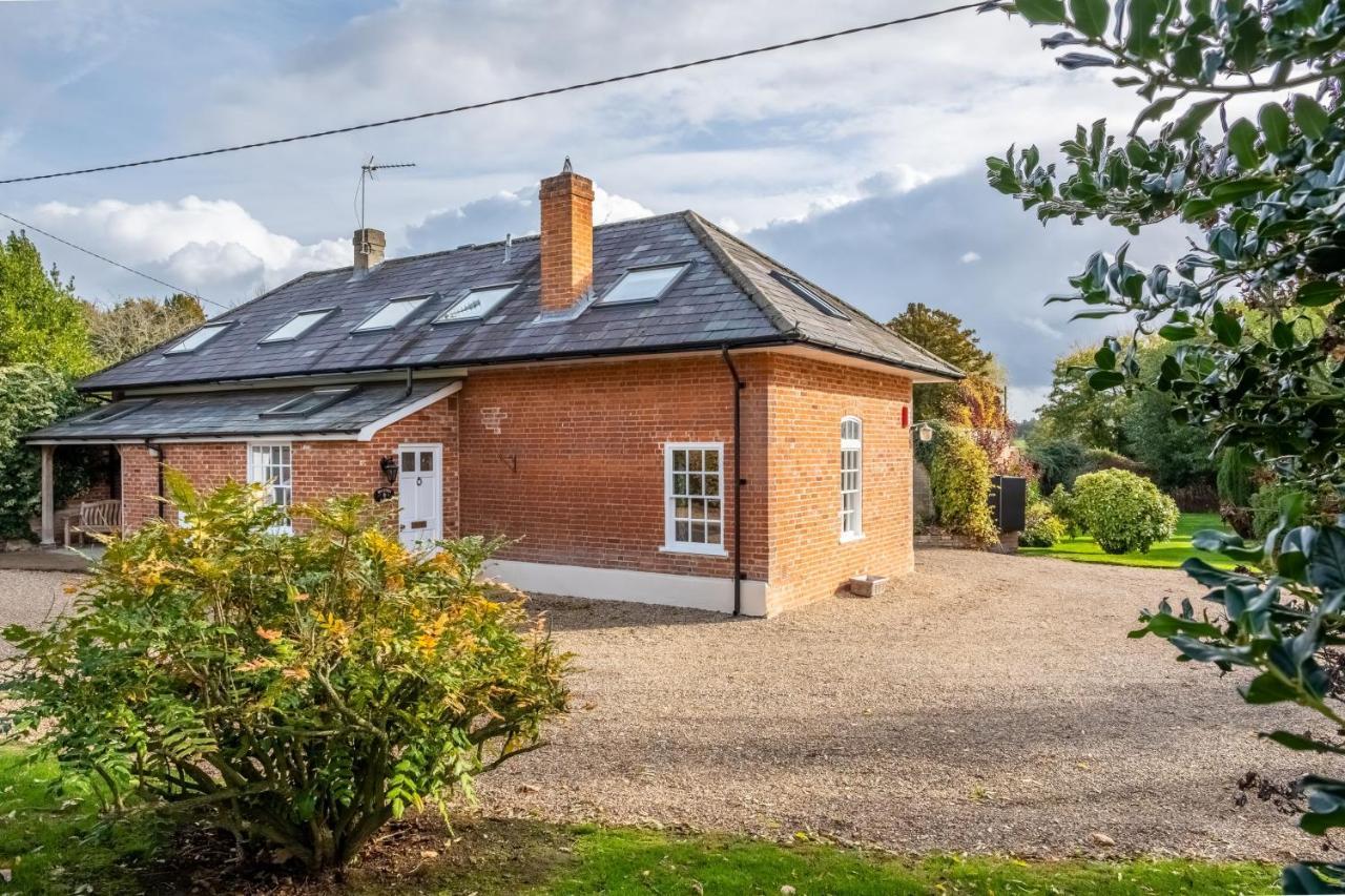 Maltings Lodge Chelsworth Eksteriør bilde